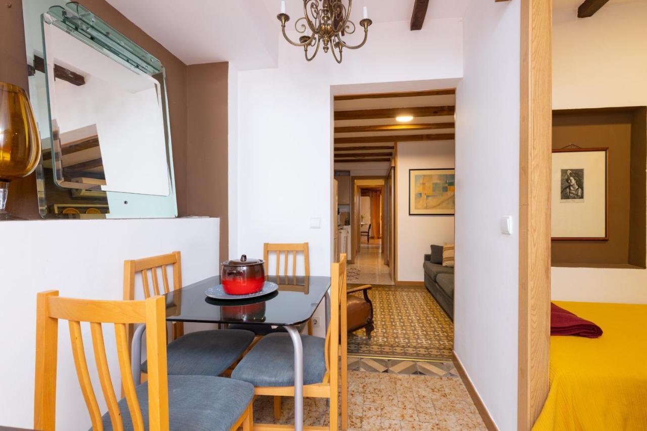 Aparteasy - Central Gracia Apartments บาร์เซโลนา ภายนอก รูปภาพ
