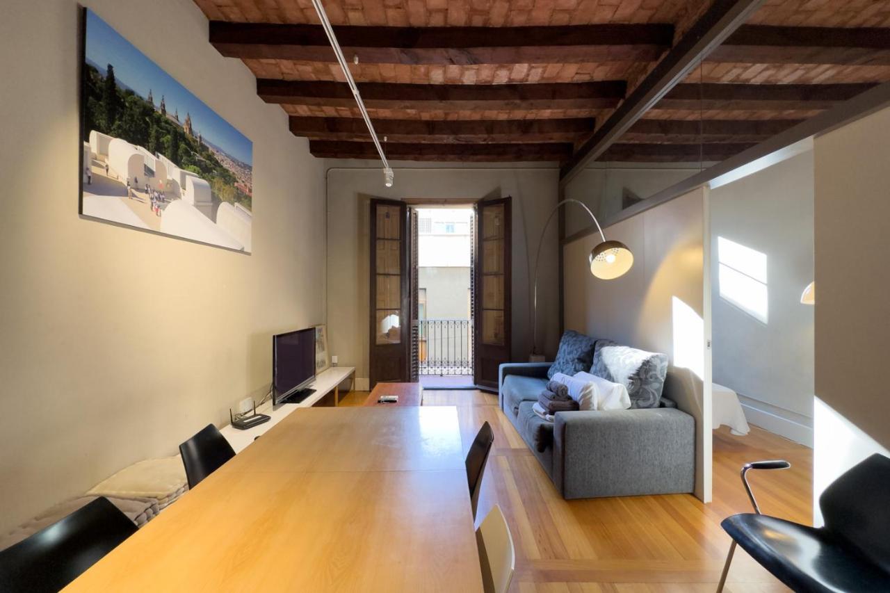 Aparteasy - Central Gracia Apartments บาร์เซโลนา ภายนอก รูปภาพ