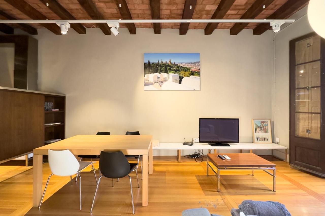 Aparteasy - Central Gracia Apartments บาร์เซโลนา ภายนอก รูปภาพ