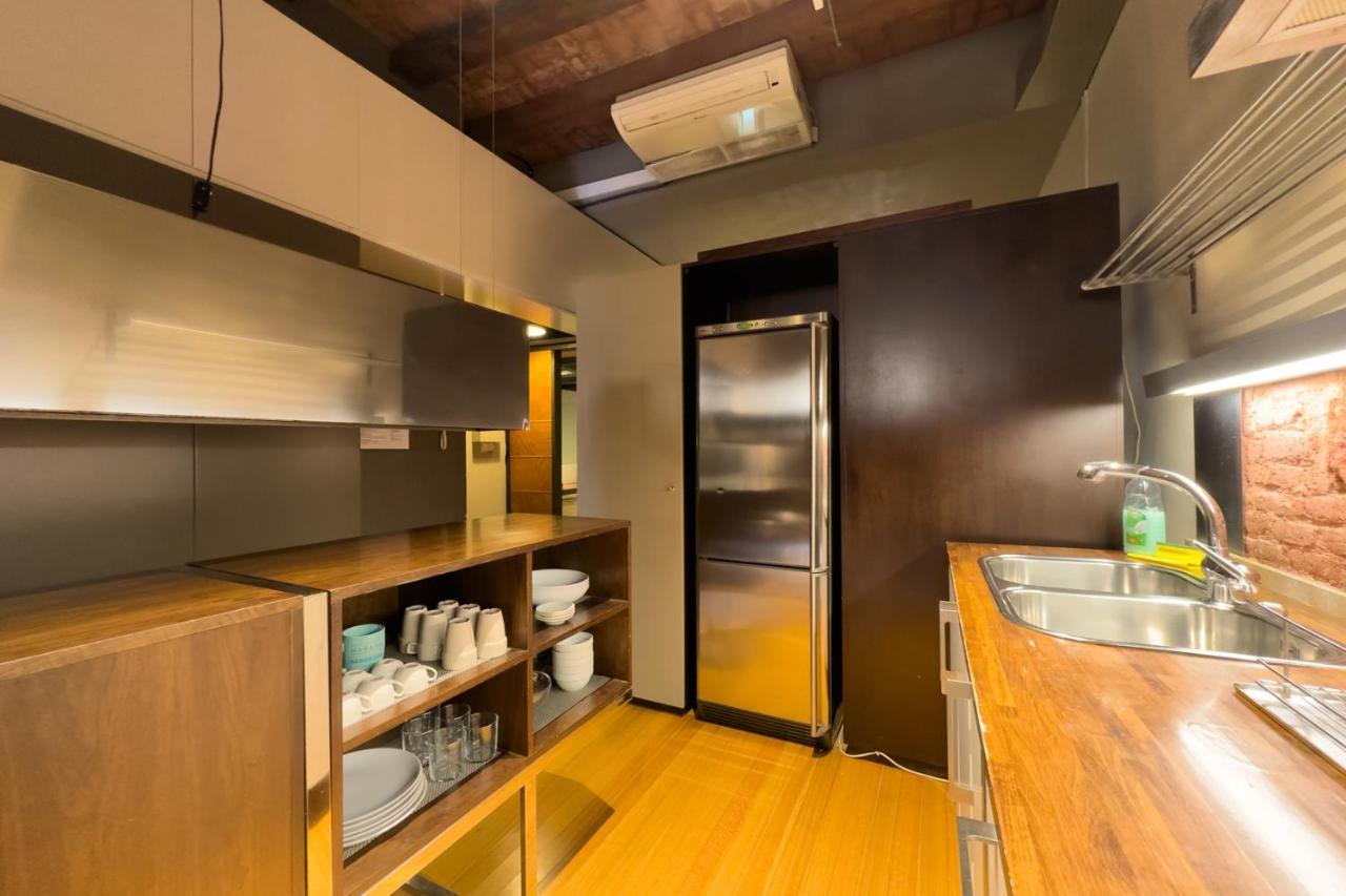 Aparteasy - Central Gracia Apartments บาร์เซโลนา ภายนอก รูปภาพ