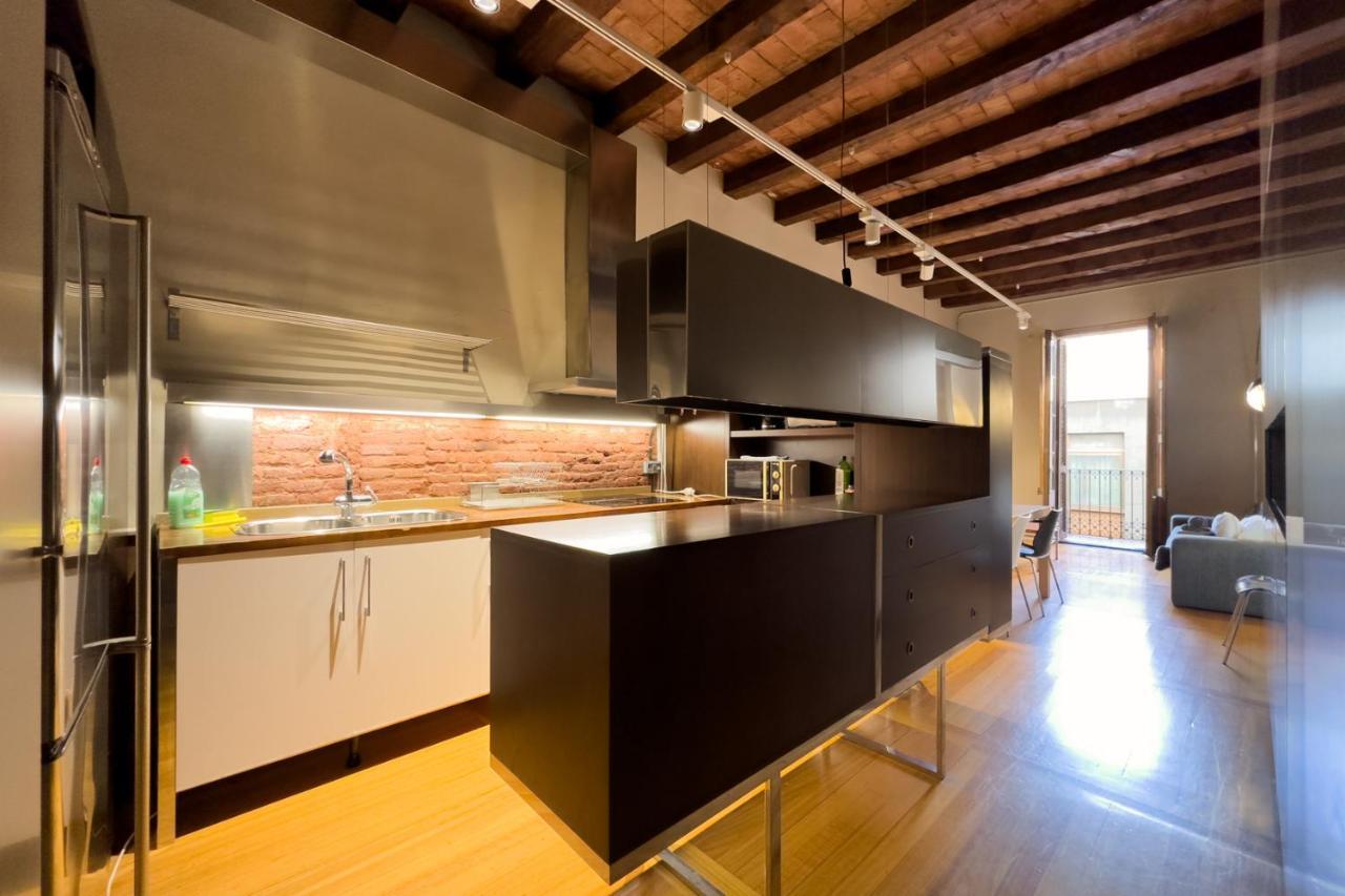 Aparteasy - Central Gracia Apartments บาร์เซโลนา ภายนอก รูปภาพ