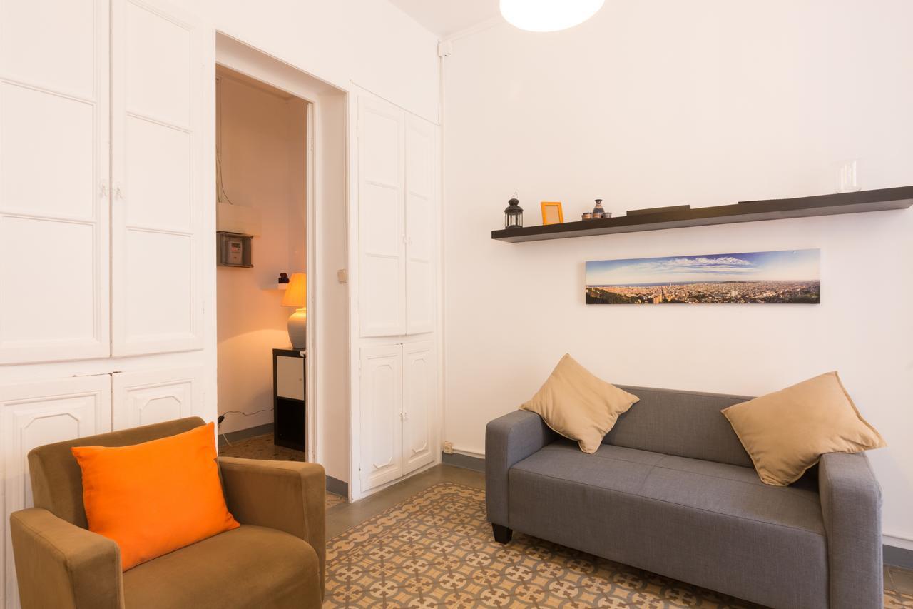 Aparteasy - Central Gracia Apartments บาร์เซโลนา ภายนอก รูปภาพ